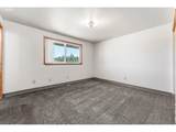 22010 Leslie Ave - Photo 21