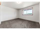 22010 Leslie Ave - Photo 32