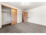 22010 Leslie Ave - Photo 33