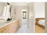5202 Burton Dr - Photo 17