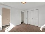 947 R St - Photo 27