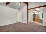 947 R St - Photo 30