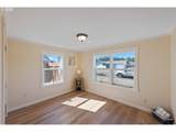 1557 Hayes St - Photo 10
