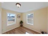 1557 Hayes St - Photo 12