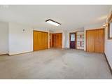 235 9TH St - Photo 10