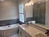 1575 9TH Ave - Photo 4
