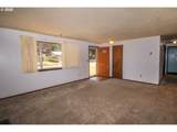 1873 10TH Ave - Photo 4