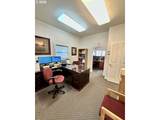 1615 4TH St - Photo 11