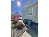 1615 4TH St - Photo 22