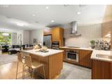 819 Pennoyer St - Photo 9