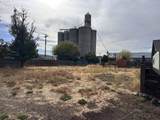 204 Darland St - Photo 2