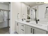 2638 Claire Rd - Photo 18