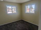 1380 Detroit St - Photo 7