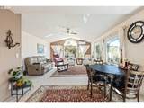 1385 Laurel Ct - Photo 12