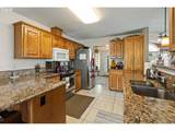 1385 Laurel Ct - Photo 17