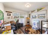 2025 Delridge Ave - Photo 28