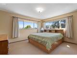 708 12TH St - Photo 14
