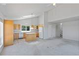 935 7th St - Photo 11