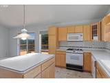 935 7th St - Photo 15