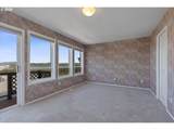 935 7th St - Photo 31