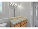 935 7th St - Photo 42