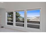 935 7th St - Photo 8