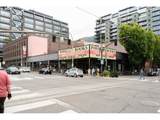 1025 Couch St - Photo 36