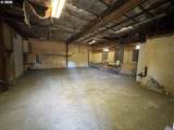 316 22ND St - Photo 16