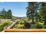 305 9TH St - Photo 19