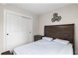 107 72ND Ave - Photo 29