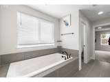 107 72ND Ave - Photo 40
