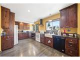 709 Fourth Plain Blvd - Photo 9