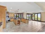 632 T St - Photo 11