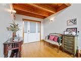 5035 Ridge Dr - Photo 8