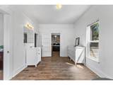 223 15TH St - Photo 17