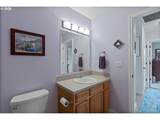 5248 Voyage Ave - Photo 19