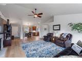 5248 Voyage Ave - Photo 3