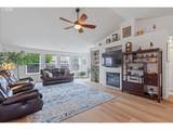 5248 Voyage Ave - Photo 4