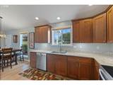 5248 Voyage Ave - Photo 8