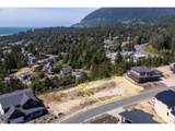 11500 Sea View Dr - Photo 2