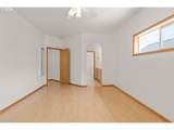 919 Old Orchard Ln - Photo 12