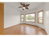 919 Old Orchard Ln - Photo 21