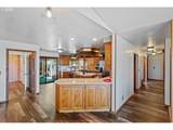 705 Prefontaine Dr - Photo 4