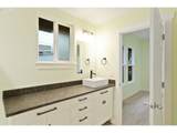 715 19TH St - Photo 22