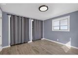 745 Court Ave - Photo 23
