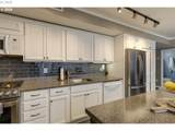 533 Holladay St - Photo 2