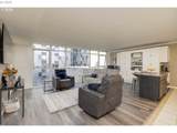 533 Holladay St - Photo 6