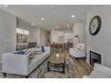 2100 Myrtle Ln - Photo 3