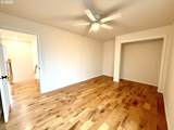 230 E St - Photo 19