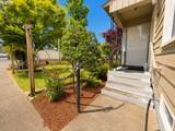 1664 Main St - Photo 3